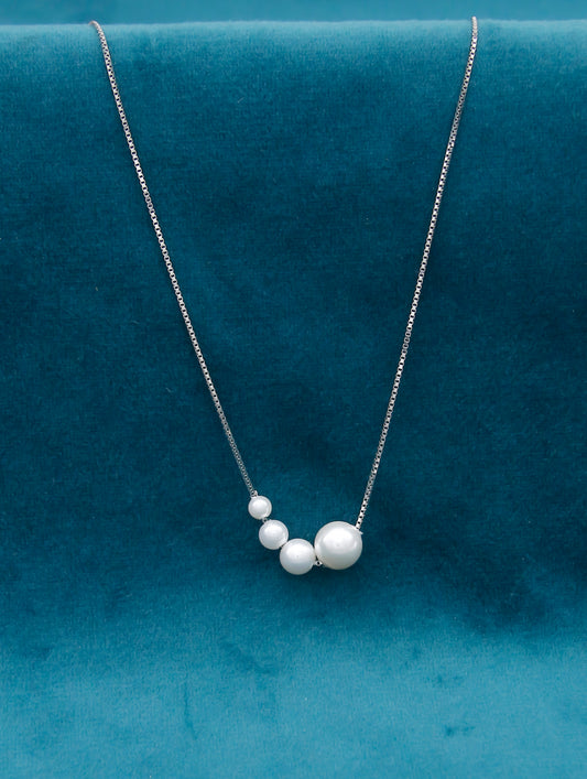 Pearl Cascade Chain