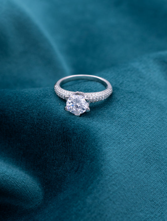 The Regal Solitaire Charm Ring