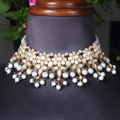 Freshwater Pearl Necklace with Matching Earrings