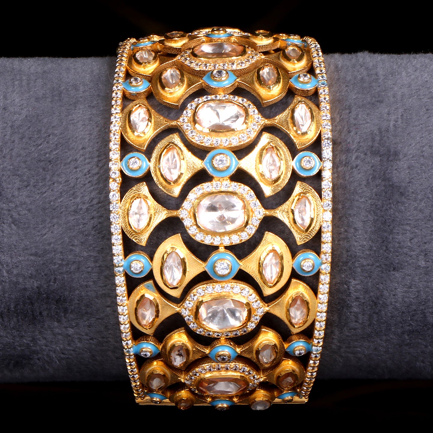 The Heritage Cuff